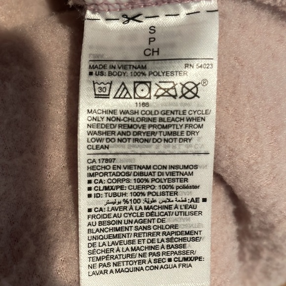 Woman’s Old Navy 3/4 Zip Fleece - Picture 5 of 5